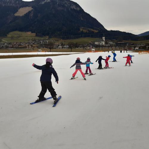 Schifahren 2bc_2023