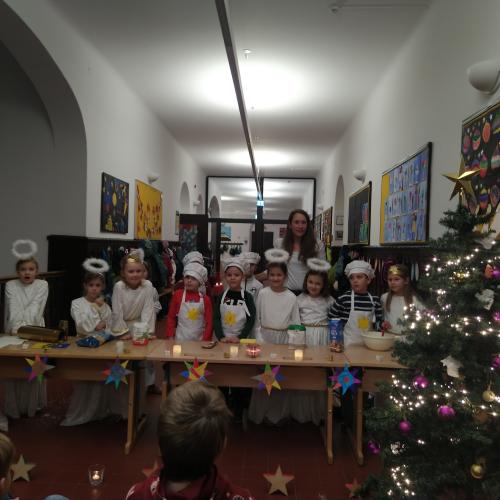 In der Weihnachtsbäckerei 1d