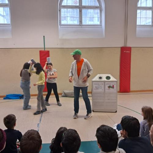 Umweltdetektiv Bobby Bottle 2024